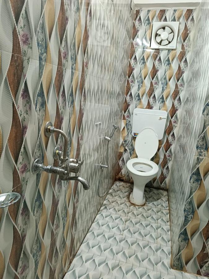 Hotel Atithi Grand Guwahati Bagian luar foto